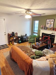796 Windchase Ln, Stone Mountain, GA, 30083