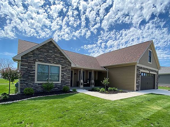 3rd image of 10 Wheatland Dr