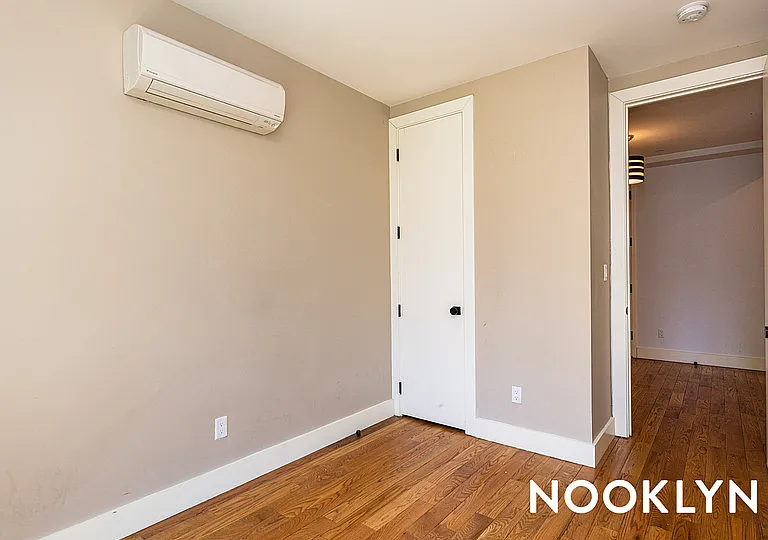 868 Lafayette Ave #2B — Photo 15