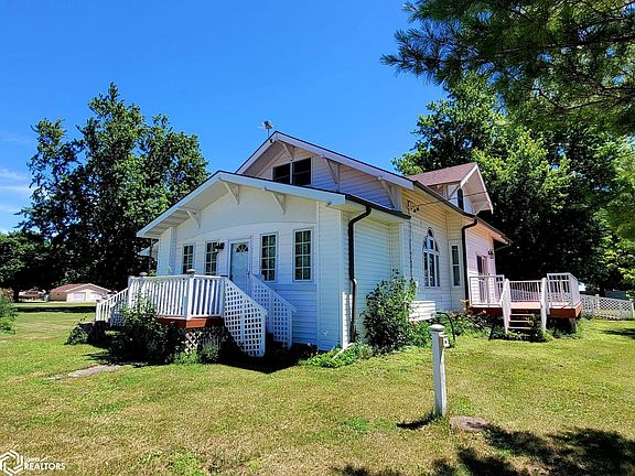 4th image of 1089 Linby St