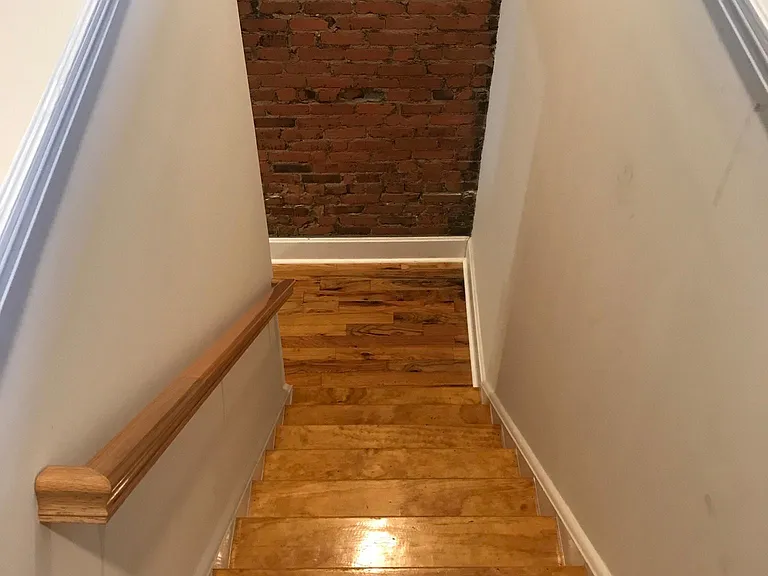 208 Dakota Ave #208 — Photo 11