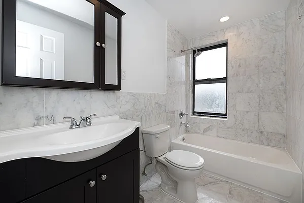 Rented by Bold New York | media 9