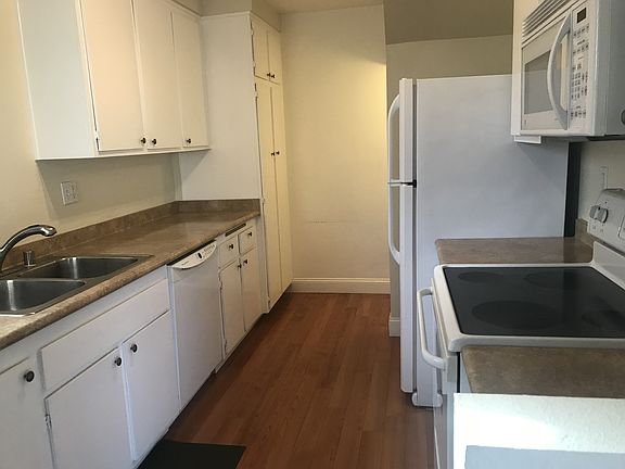 4th image of 3252 Via Marin Unit 12