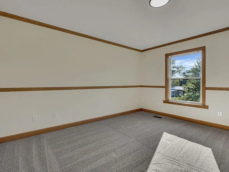 2453 Ryan Rd SE — Photo 30