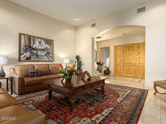2nd image of 1688 E Desert Garden Dr