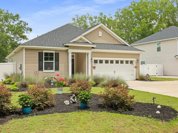201B McMakin Dr, Summerville, SC 29483