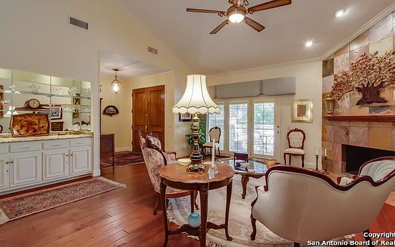 2nd image of 8000 Donore Pl #1