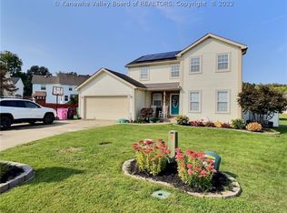 39 Michael Cir, Hurricane, WV 25526