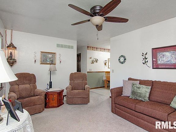 4th image of 4942 Brown St