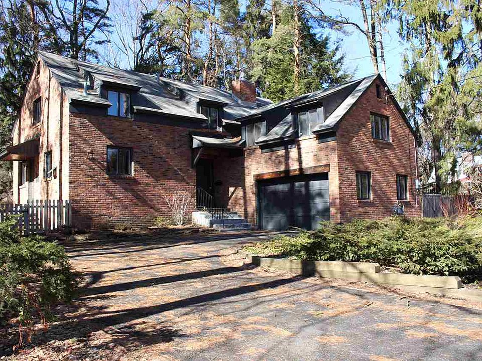 1st image of 947 Vrooman Ave
