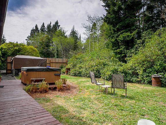 5th image of 12653 SE Elderberry Dr