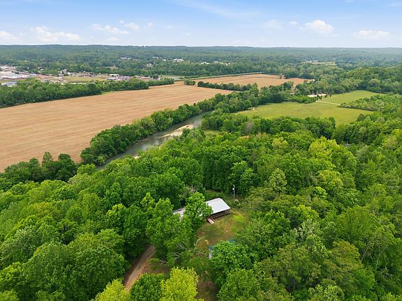 3rd image of 309 River Bluff Rd