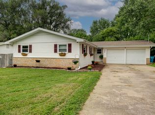 2335 S Clay Ave, Springfield, MO 65807