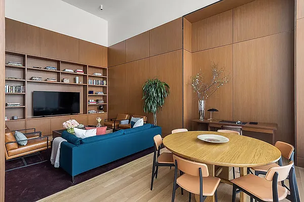 Rented by Compass | media 27