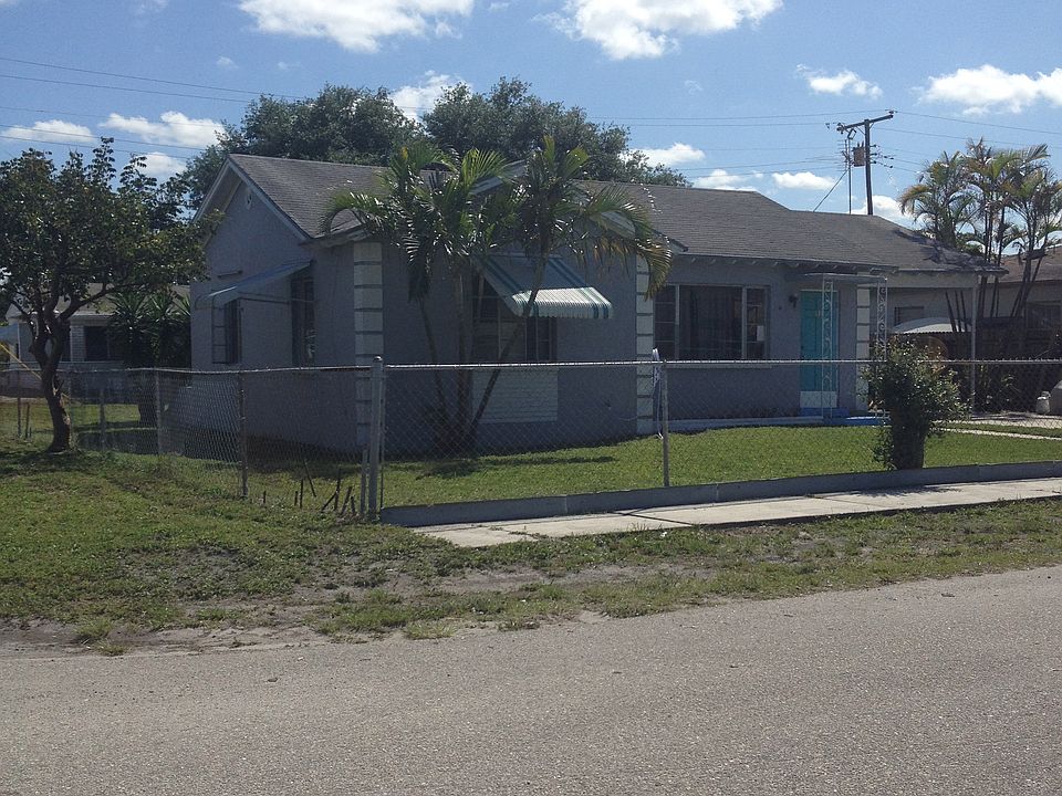 Corner Lot