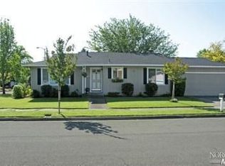 1123 Shadyslope Dr, Santa Rosa, CA 95404