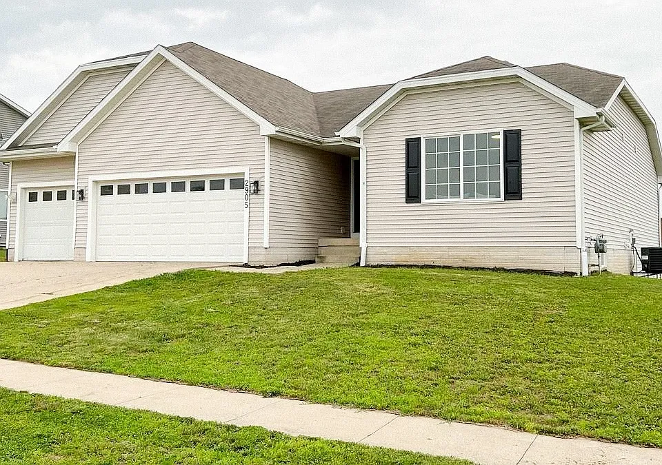 2905 Brockway Dr