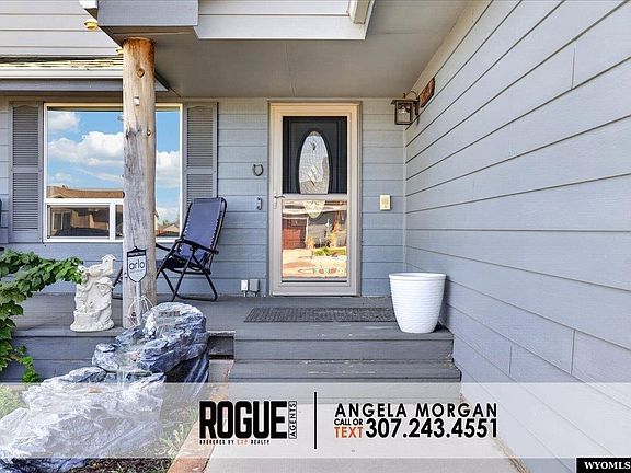 2nd image of 2011 Sioux Trl
