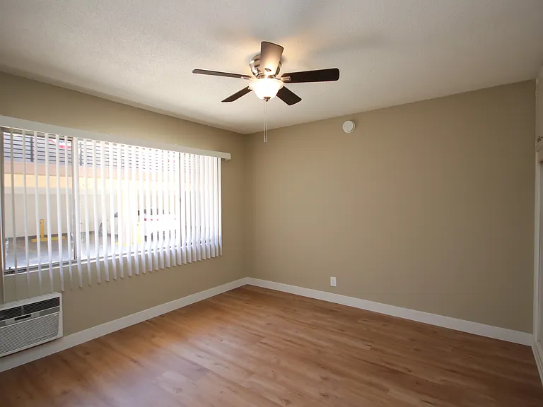1170 Huntington Dr #A8 — Photo 14