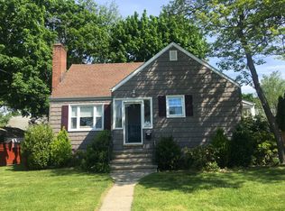 132 Burbank Ave, Stratford, CT 06614