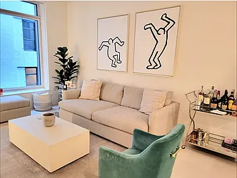 Rented by R New York