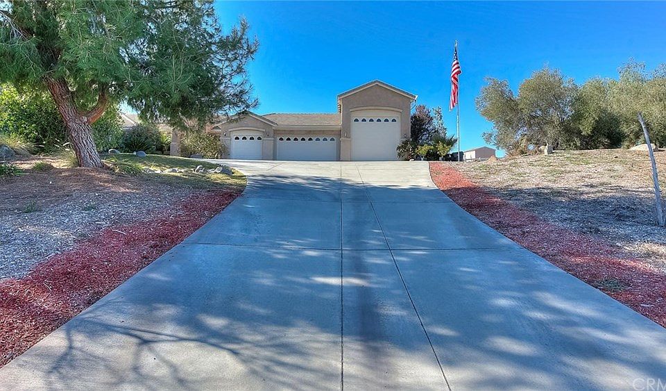 1st image of 18339 Fort Lauder Ln