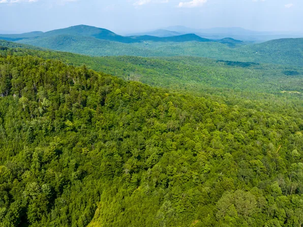 1000 Mountain View Extension Road, Temple, ME 04984