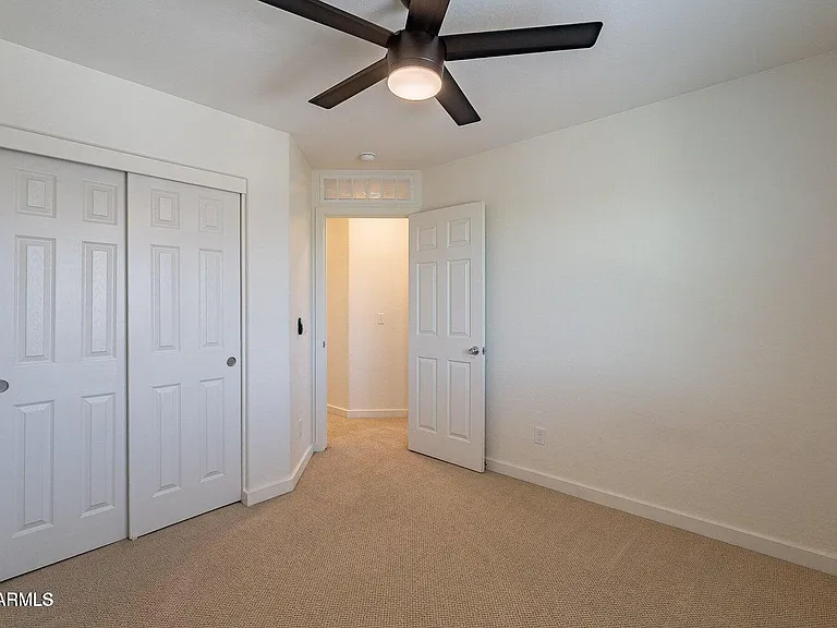 1061 S Hawk Ln — Photo 19