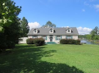 826 Riviera Dr, Chappells, SC 29037