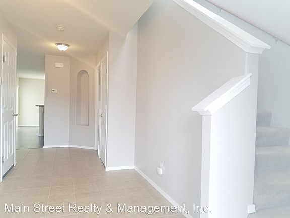2nd image of 3719 181st St E