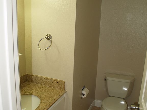 5th image of 6542 Pioneer Ln