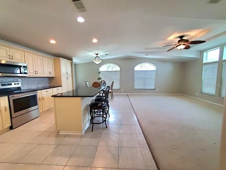 14 Freeman Ave — Photo 11