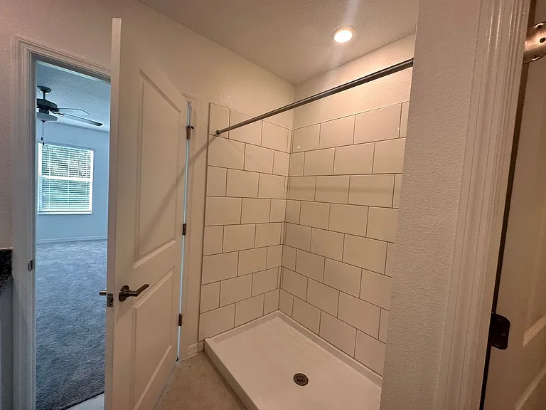 2276 Gatsby Ln — Photo 3
