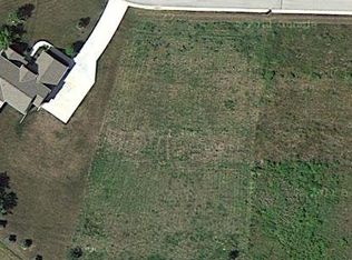 N66W35930 Farmstead Ct, Oconomowoc, WI 53066