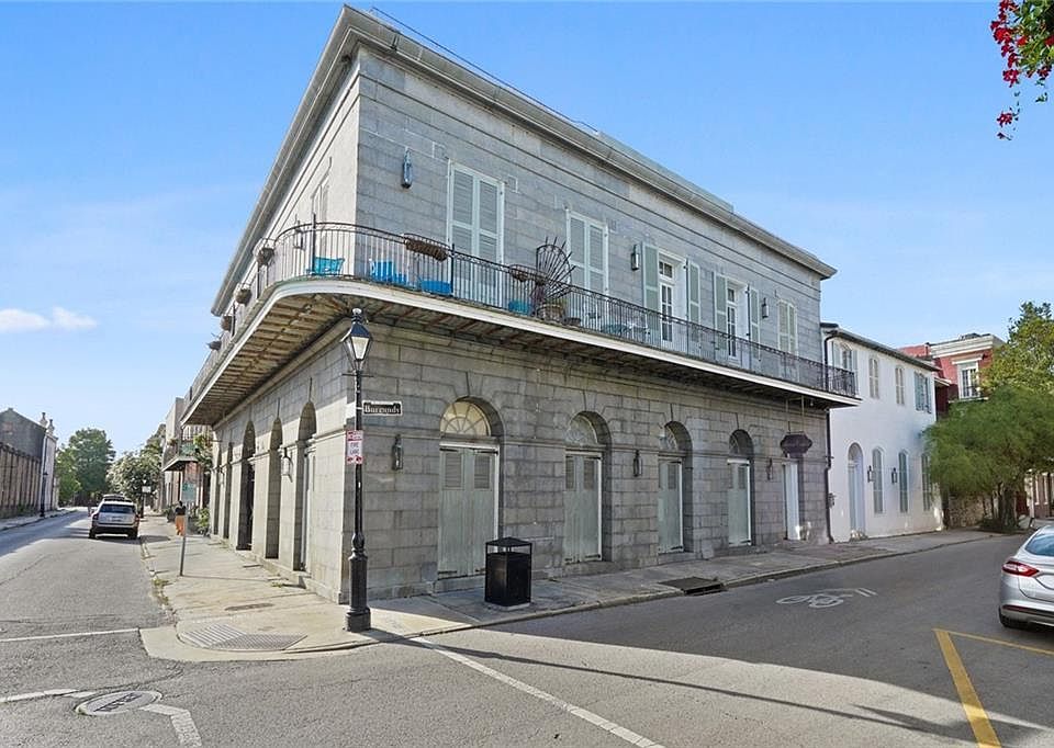 1st image of 1303 Burgundy St APT 7