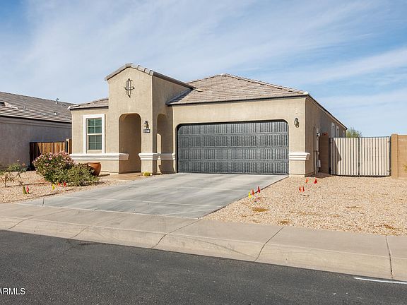 3rd image of 1144 E GABRILLA Drive