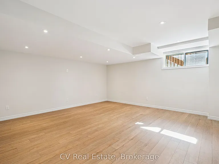 1406 Almonte Dr — Photo 29