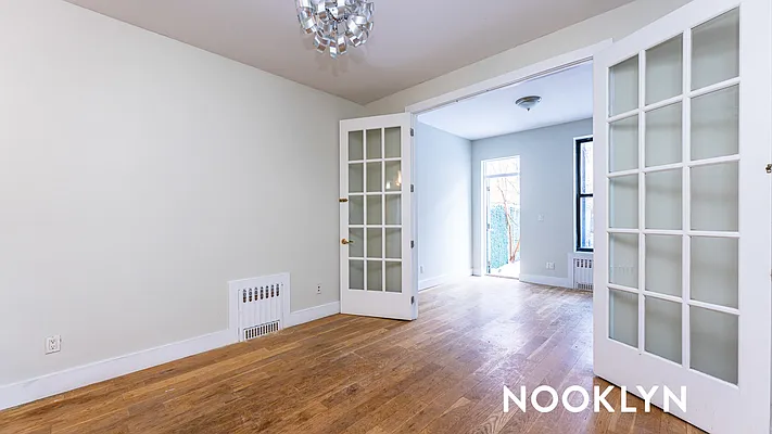Rented by Nooklyn NYC LLC | media 1