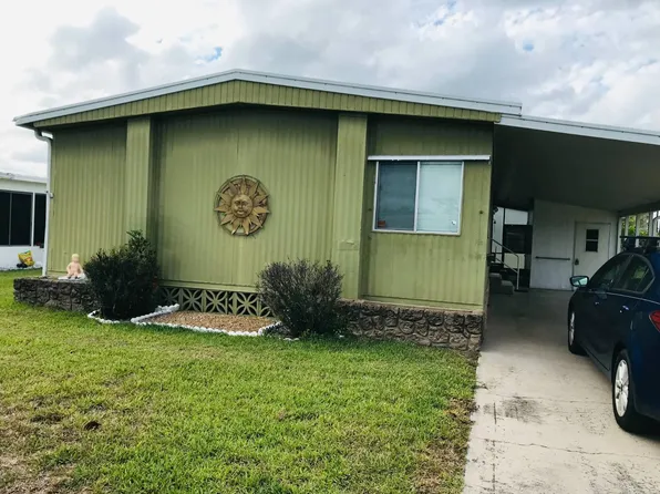6327 Halifax Dr, North Fort Myers, FL 33917