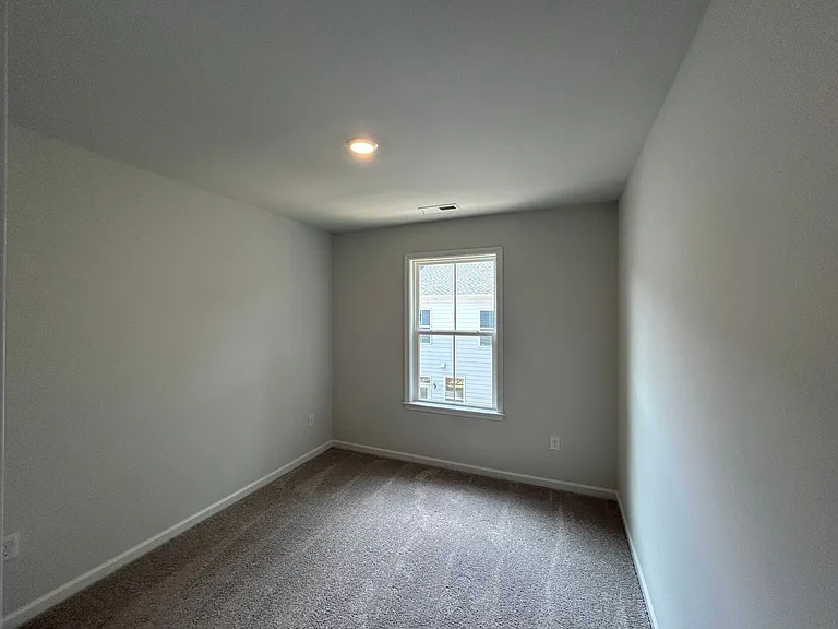 101 Avenda Ln — Photo 28