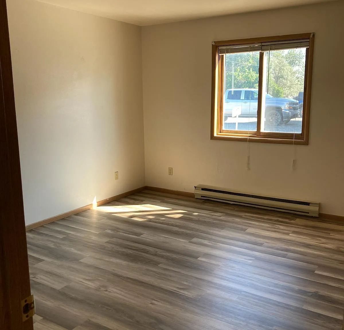2 bed, 750 sqft, $1,000 — Photo 3