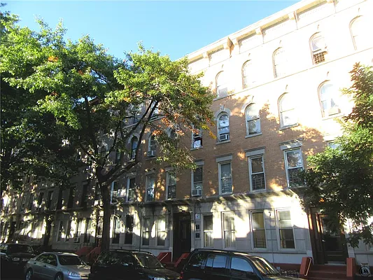 Rented by DSA Realty | media 40