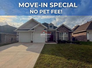 5738 Dunridge Dr, Pace, FL 32571