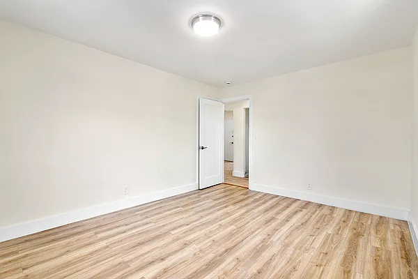 Rented by Keller Williams NYC | media 13
