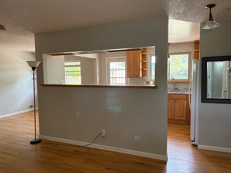 Livingroom view of kitchen/dining