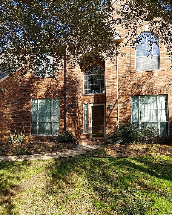 1st image of 3903 Travis Lake Ct