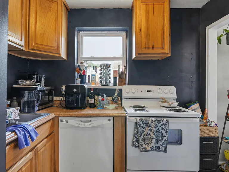 707 S Main St #B2 — Photo 7