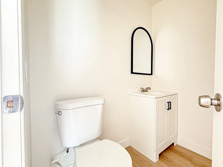 1162 Elm Ave #29 — Photo 4