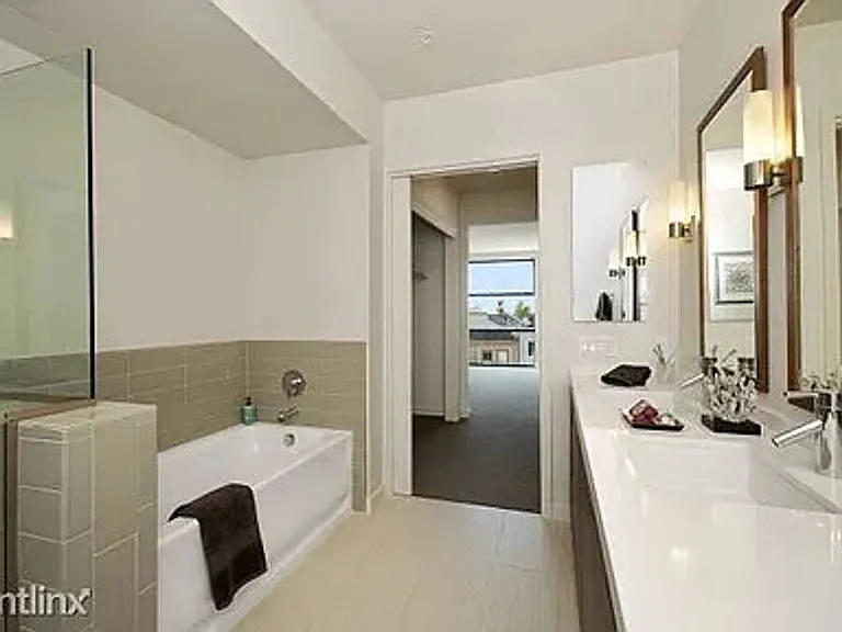 1266 9th Ave #301 — Photo 7