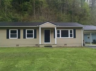 1110 Pheasant Run Road, Grundy, VA 24614